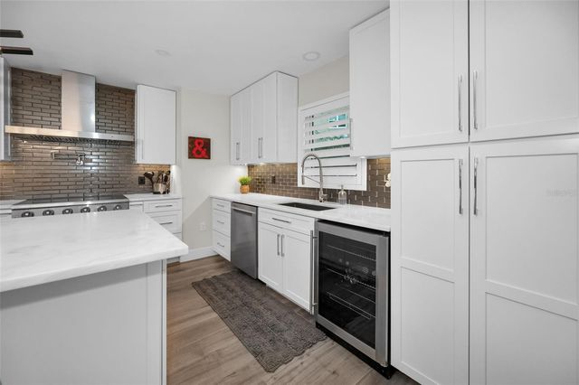 5130 BRITTANY DRIVE S 101, St Petersburg, FL 33715