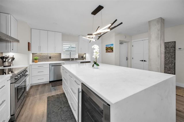 5130 BRITTANY DRIVE S 101, St Petersburg, FL 33715