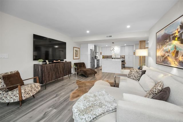 5130 BRITTANY DRIVE S 101, St Petersburg, FL 33715