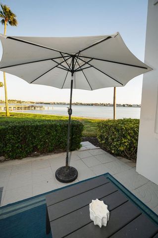 5130 BRITTANY DRIVE S 101, St Petersburg, FL 33715