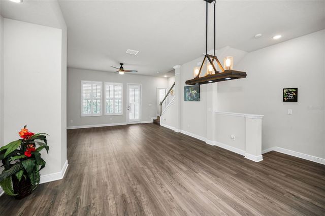 9589 CAVENDISH DRIVE, Tampa, FL 33626