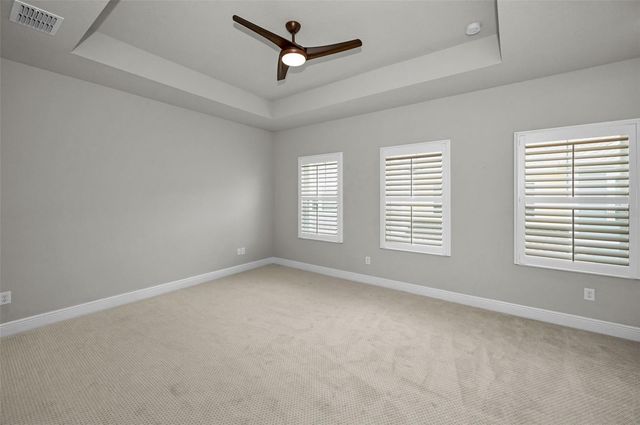 9589 CAVENDISH DRIVE, Tampa, FL 33626