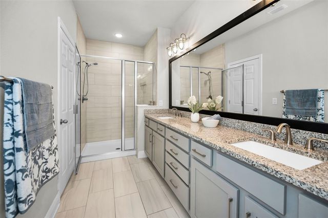 9589 CAVENDISH DRIVE, Tampa, FL 33626