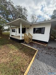 121 County Road 1776, Joppa, AL 35087