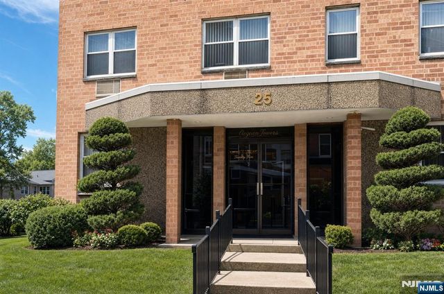 25 Jefferson Street 3D, Hackensack, NJ 07601