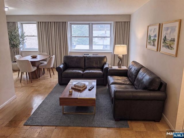 25 Jefferson Street 3D, Hackensack, NJ 07601