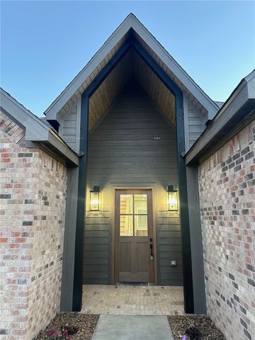 7861 Via Roma Avenue, Springdale, AR 72762