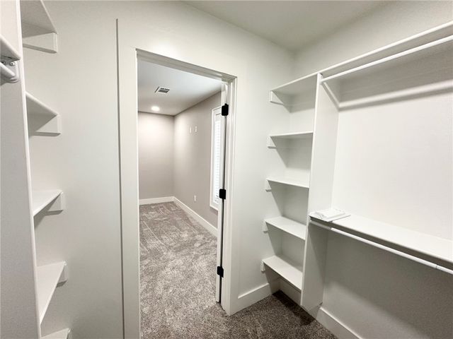 7861 Via Roma Avenue, Springdale, AR 72762