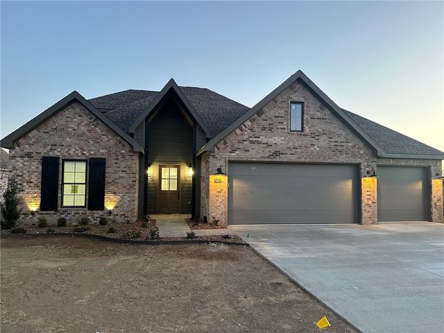 7861 Via Roma Avenue, Springdale, AR 72762