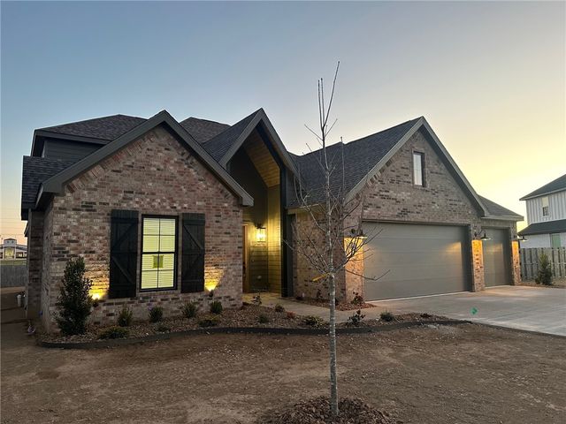7861 Via Roma Avenue, Springdale, AR 72762