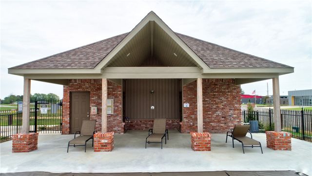 7861 Via Roma Avenue, Springdale, AR 72762