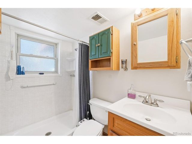 6277 Reed Ct, Arvada, CO 80003