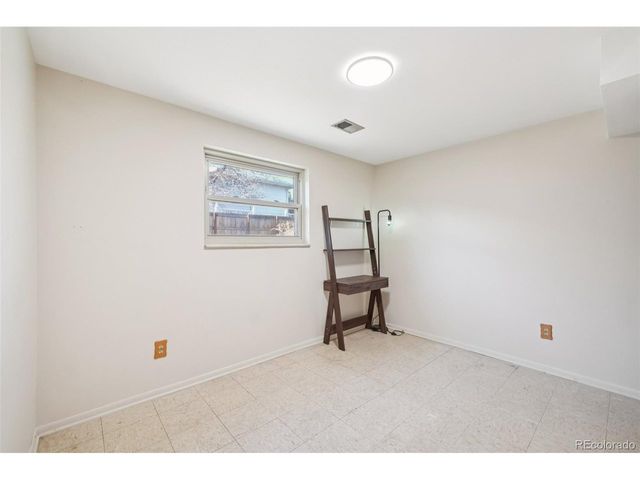 6277 Reed Ct, Arvada, CO 80003