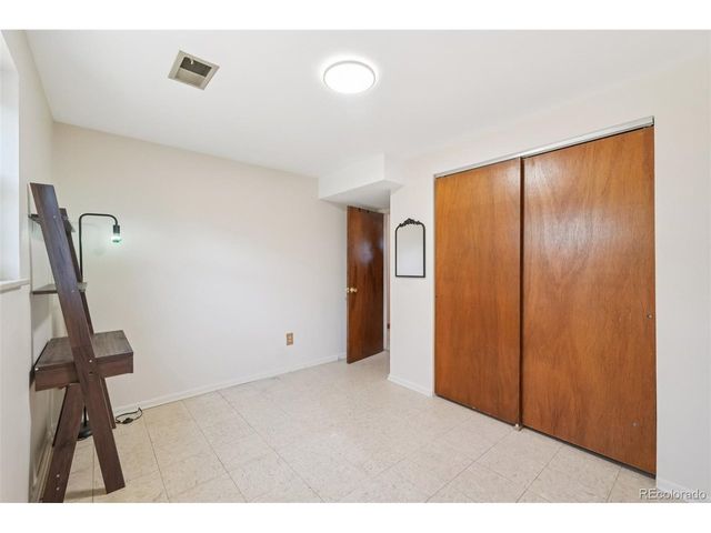 6277 Reed Ct, Arvada, CO 80003