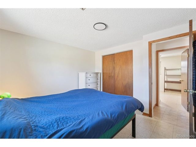 6277 Reed Ct, Arvada, CO 80003