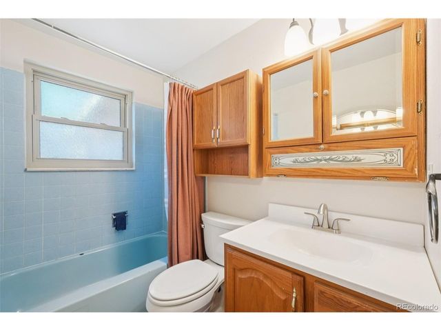 6277 Reed Ct, Arvada, CO 80003
