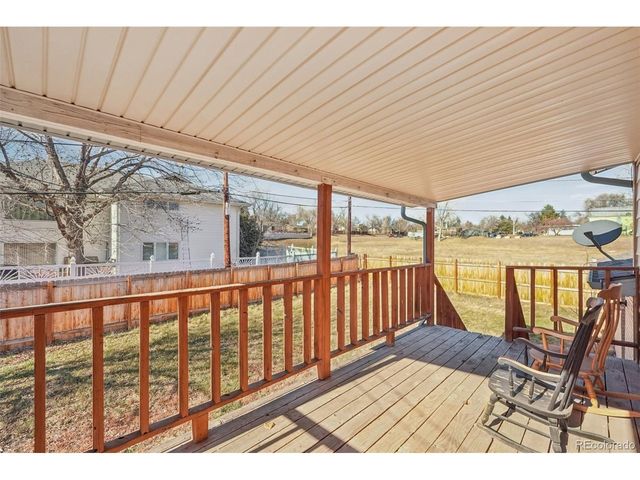 6277 Reed Ct, Arvada, CO 80003