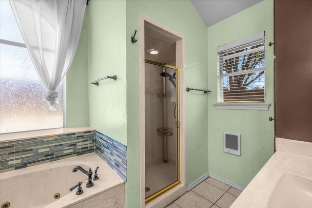 3212 Timber View Circle, Bedford, TX 76021