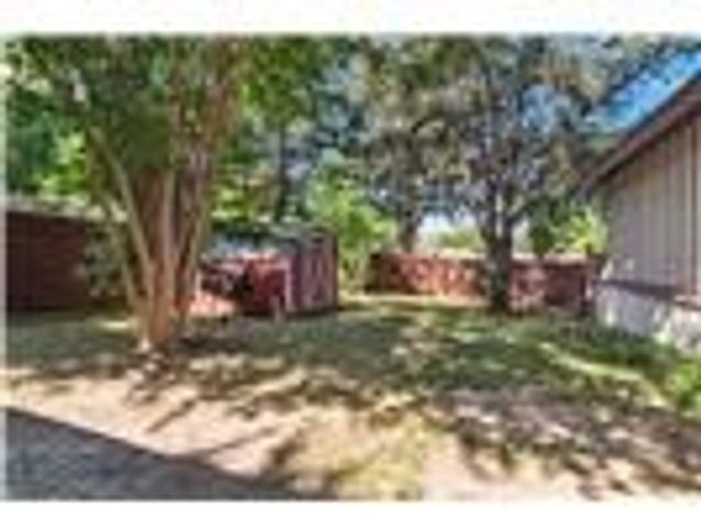 1222 Serenade Lane, Dallas, TX 75241