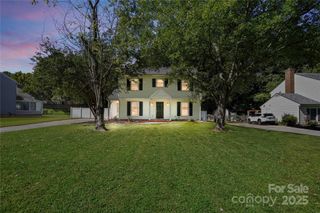 402 Bass Lane, Charlotte, NC 28270