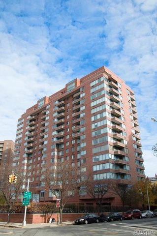 6254 97th Place 11L, Rego Park, NY 11374