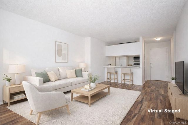 6254 97th Place 11L, Rego Park, NY 11374