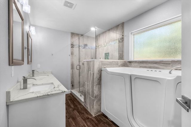5119 San Marcos Court, Granbury, TX 76048