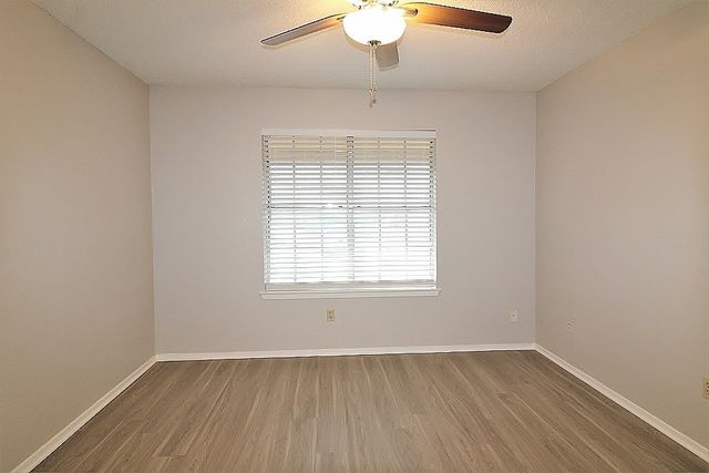 1705 Fitzgerald Court, Arlington, TX 76012