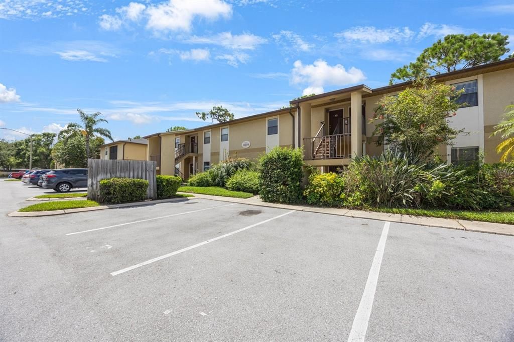 10199 SAILWINDS BOULEVARD S I-104, Largo, FL 33773