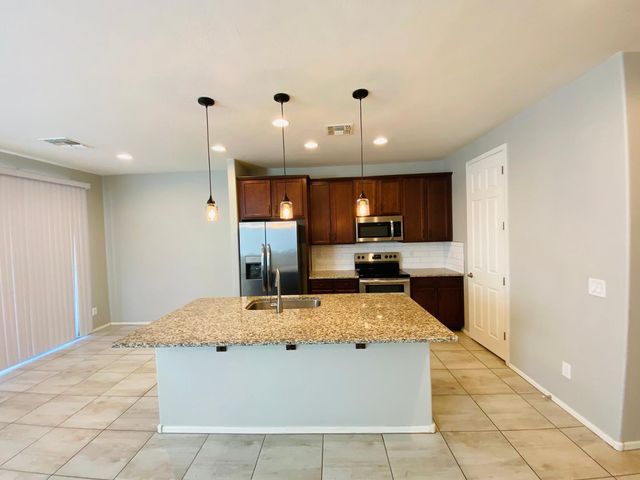 4465 W Kirkland Avenue, Queen Creek, AZ 85142
