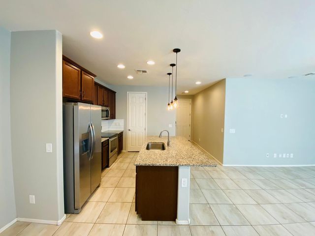 4465 W Kirkland Avenue, Queen Creek, AZ 85142