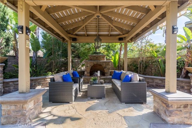 114 Tearose, Irvine, CA 92603