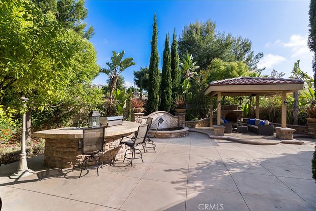 114 Tearose, Irvine, CA 92603