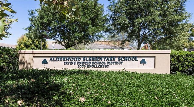 114 Tearose, Irvine, CA 92603