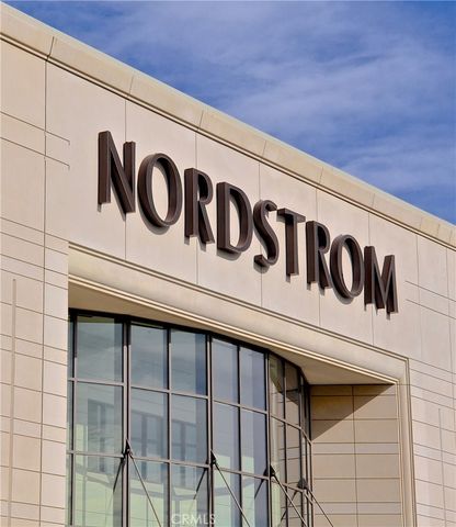 114 Tearose, Irvine, CA 92603