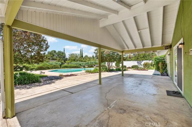 114 Anita Court, Redlands, CA 92373