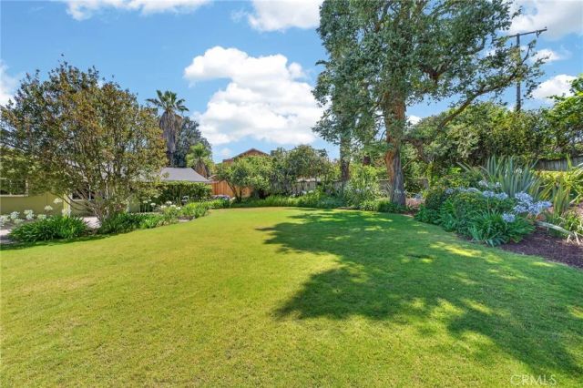 114 Anita Court, Redlands, CA 92373
