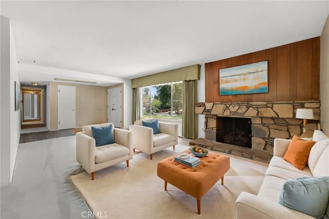 114 Anita Court, Redlands, CA 92373