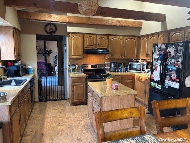 113 Southfield Road, Baiting Hollow, NY 11933