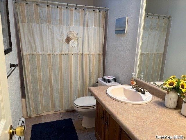 113 Southfield Road, Baiting Hollow, NY 11933