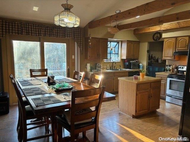 113 Southfield Road, Baiting Hollow, NY 11933