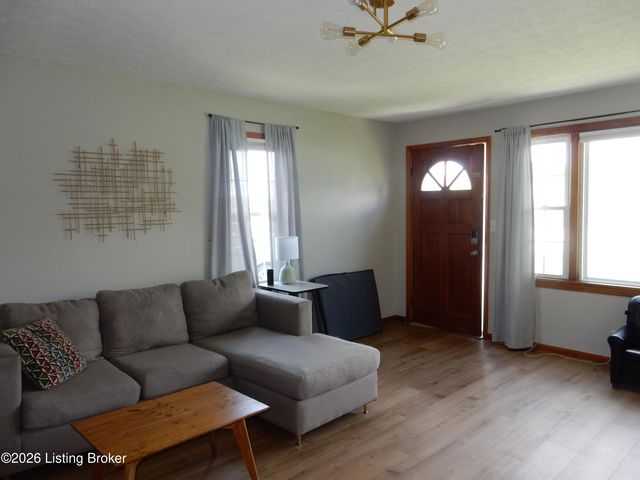 2727 E Highway 44, Shepherdsville, KY 40165