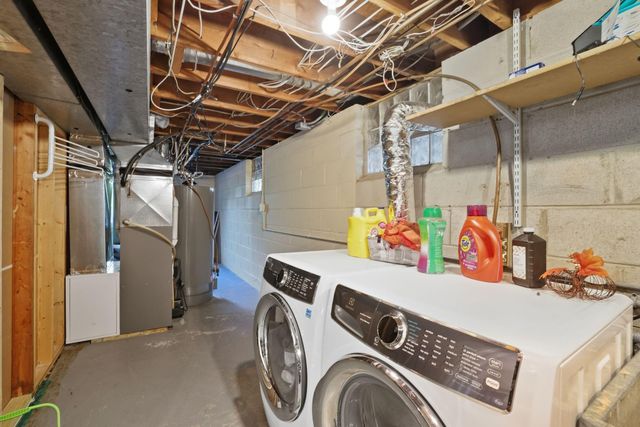 4816 Overlook Drive, Bloomington, MN 55437