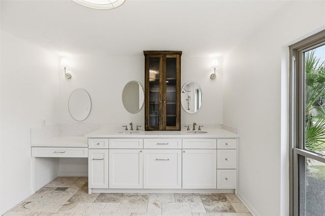 2312 Pebble Beach Drive, League City, TX 77573