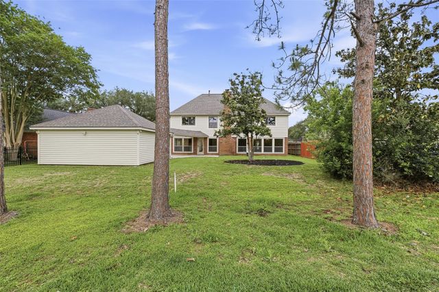 2312 Pebble Beach Drive, League City, TX 77573