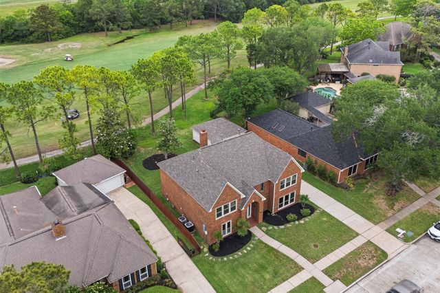 2312 Pebble Beach Drive, League City, TX 77573