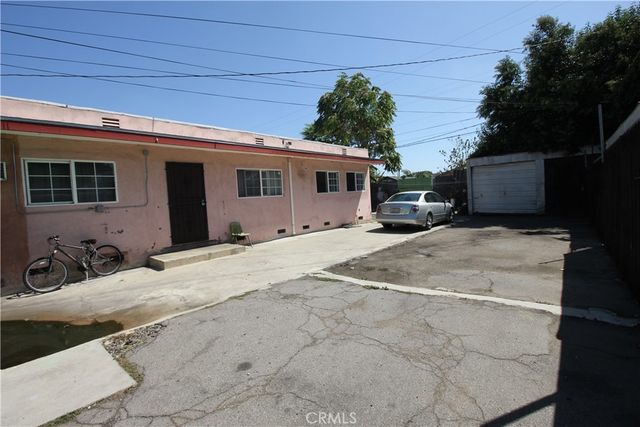 222 E Manchester, Los Angeles, CA 90003