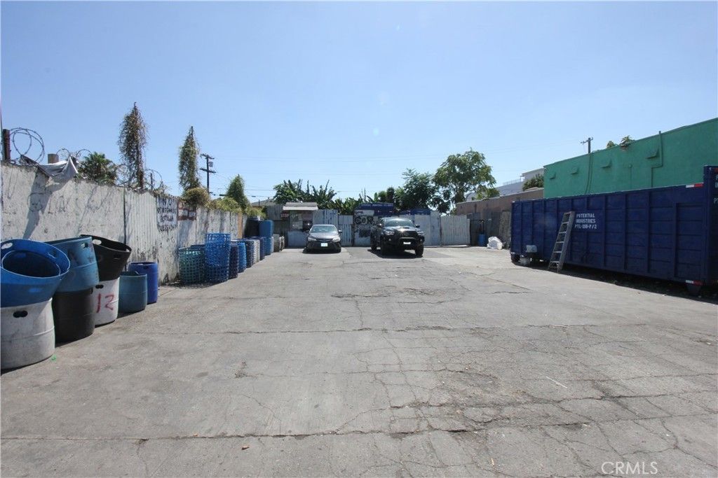 222 E Manchester, Los Angeles, CA 90003 — photo 3