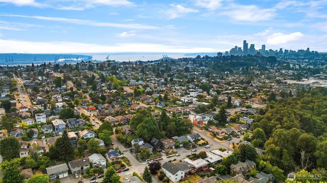 2821 Harris Place S, Seattle, WA 98144