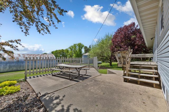 26251 590th St, Mantorville, MN 55955